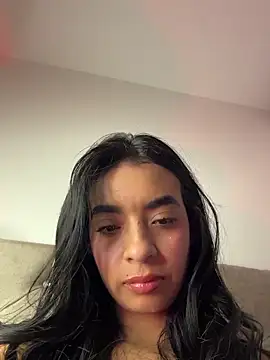 Laura_fernandezII's cam snapshot