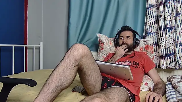 hairybearcb's cam snapshot