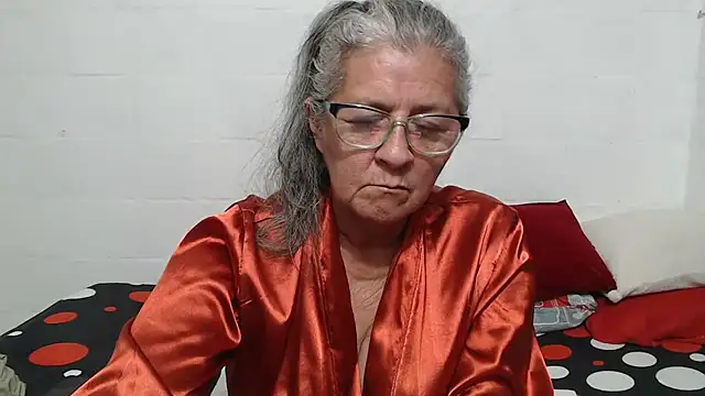 candy_mature_'s cam snapshot