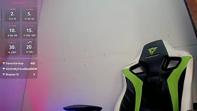 Mishell_hot_'s cam snapshot