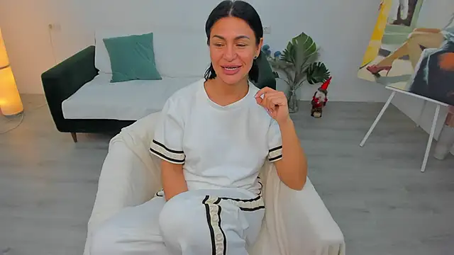 Arya_Lexy's cam snapshot