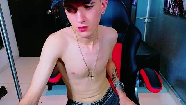 ErosWildBoy's cam snapshot