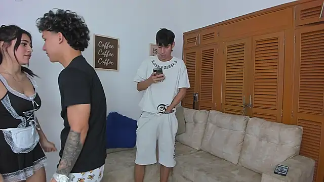 brutal_revolution live sex cam