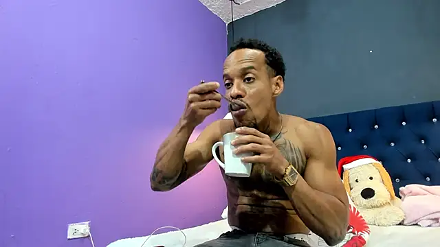 Salomon_koude live sex cam