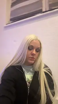 kinkygirl420x's cam snapshot