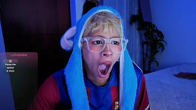 taichi_bluy live sex cam