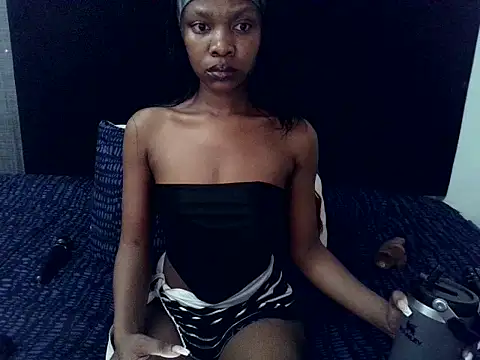 RayaBae's cam snapshot