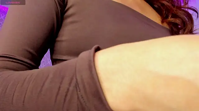 Venuss888's cam snapshot