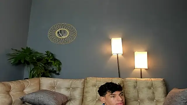 kairos_33 live sex cam