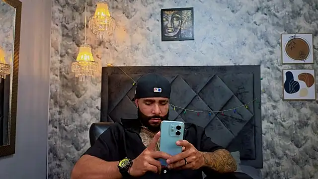 Apolo_rousse1 live sex cam