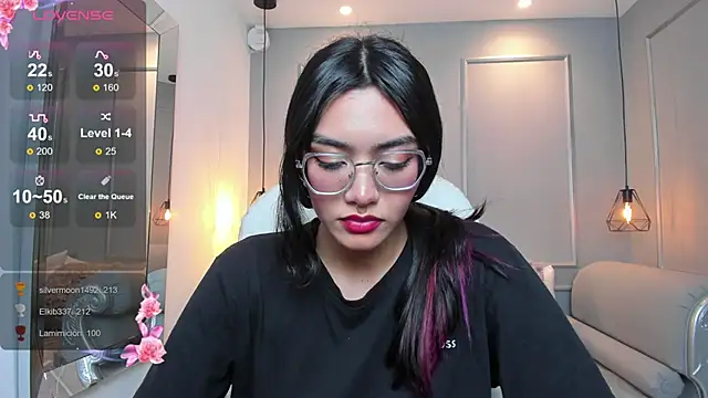 AzuraKindong's cam snapshot