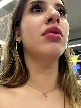 Lolykush's cam snapshot