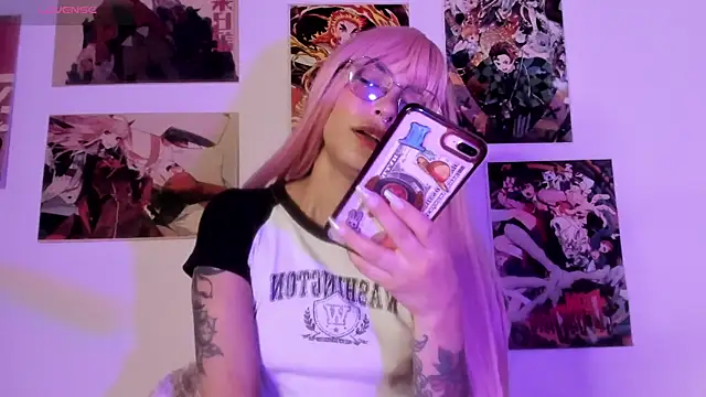 Luna-Chann's cam snapshot