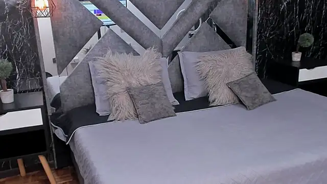 LaurenHazel's cam snapshot