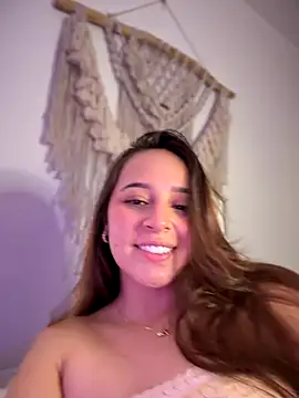 Naughty_arabs's cam snapshot