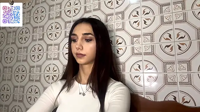 LinaMour's cam snapshot