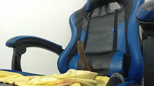 sinay024's cam snapshot