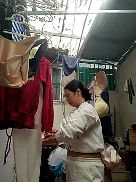 Basanis68's cam snapshot