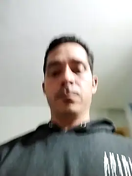 Logan_hetero1 live sex cam