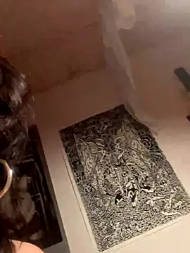 LunaNeraa live sex cam