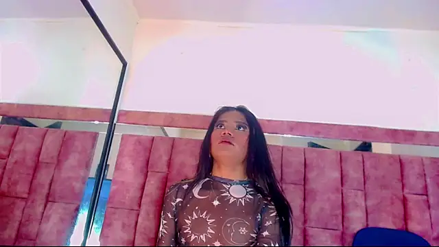 AnntonellaHott live sex cam