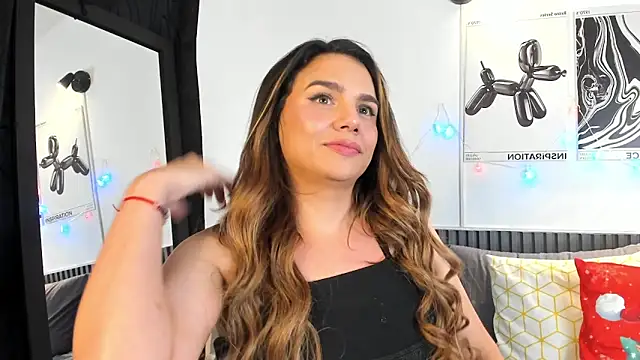 Cloe_Bonne live sex cam