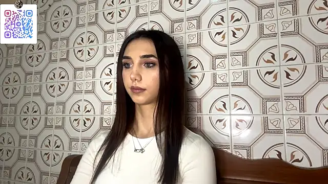 LinaMour's cam snapshot