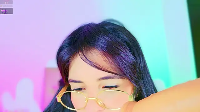 CharlootteEvans's cam snapshot