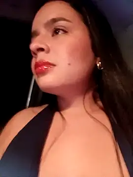 Julieth_hot-69's cam snapshot