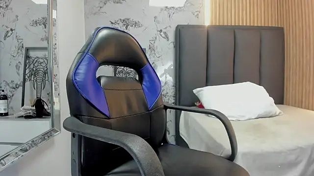 SAMANTHABENET's cam snapshot