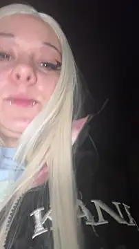 kinkygirl420x live sex cam