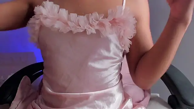 CHANELL_11INCHES live sex cam