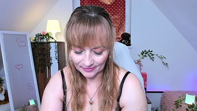 naughtymilane's cam snapshot