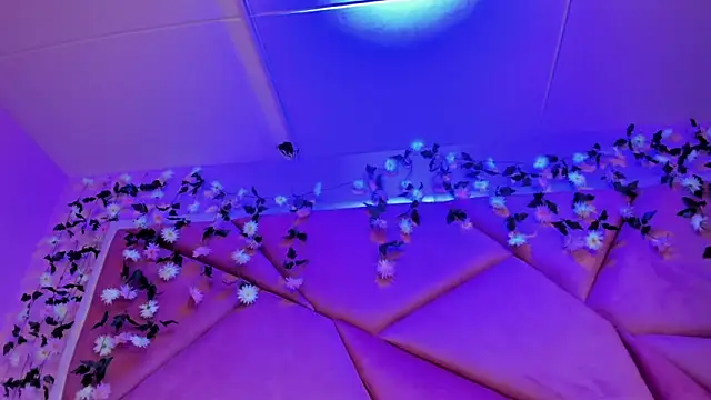 Victoria_Rossy's cam snapshot