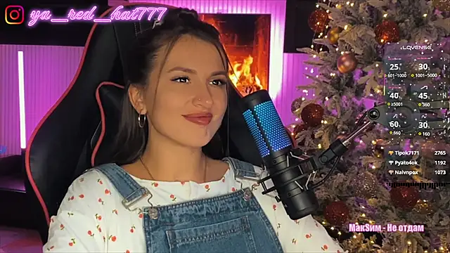 -RED_HAT-'s cam snapshot