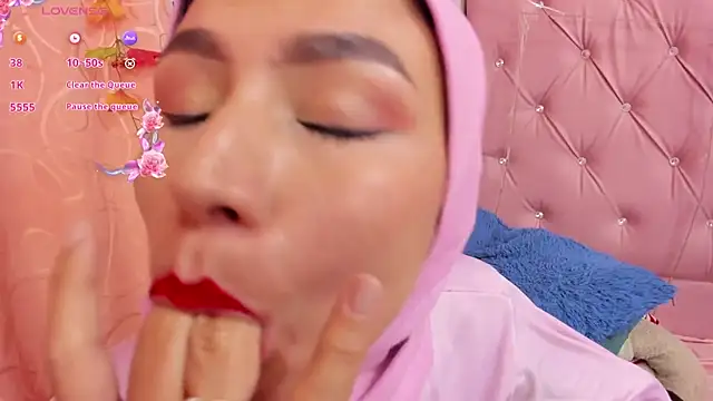 DarshaKhemu's cam snapshot