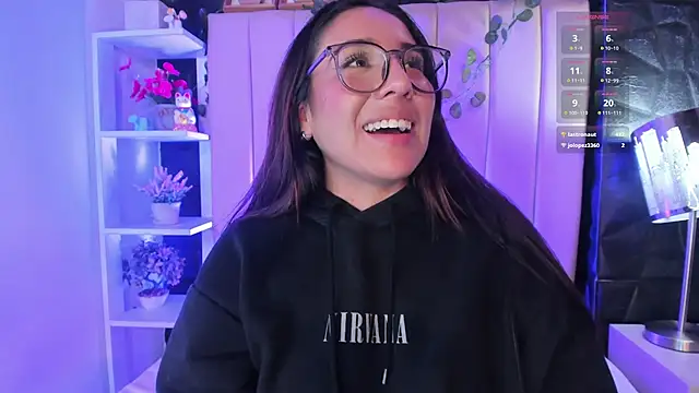 Bonnali_lune's cam snapshot