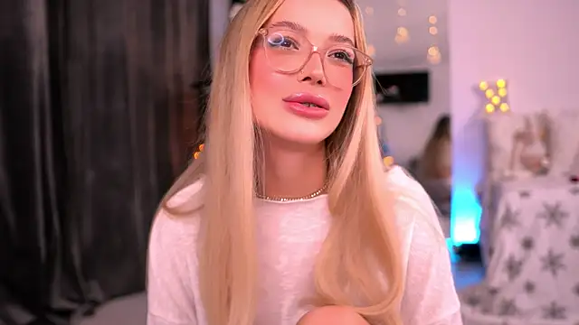 KylieJoyce's cam snapshot