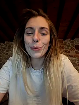 Miss_North's cam snapshot