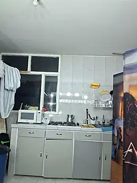 Violet-Storm-'s cam snapshot