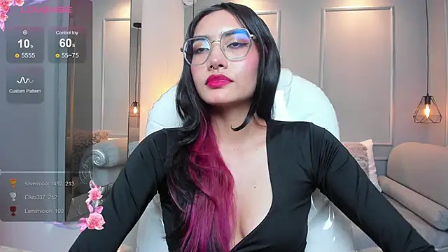 AzuraKindong's cam snapshot