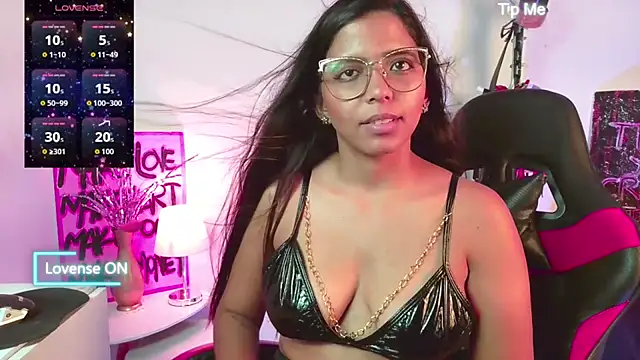 Megaan_Greey's cam snapshot