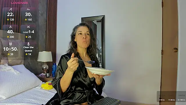 linda_cabal's cam snapshot