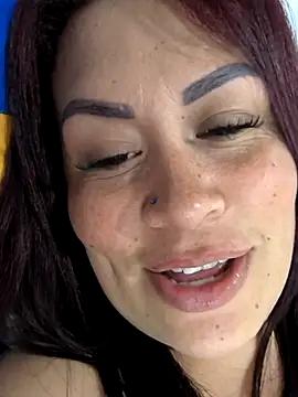 Natasha_mommy's cam snapshot