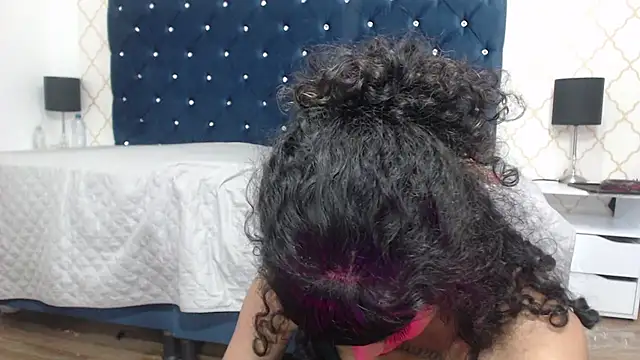 StormyWets_Bluk's cam snapshot