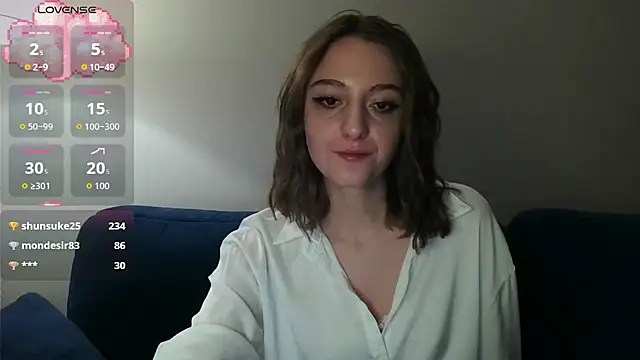 white_liillyy's cam snapshot