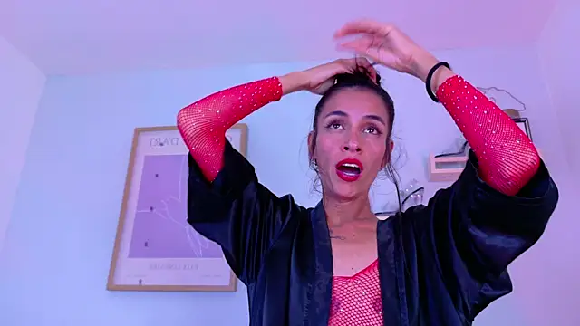 ChanelAdamss_'s cam snapshot