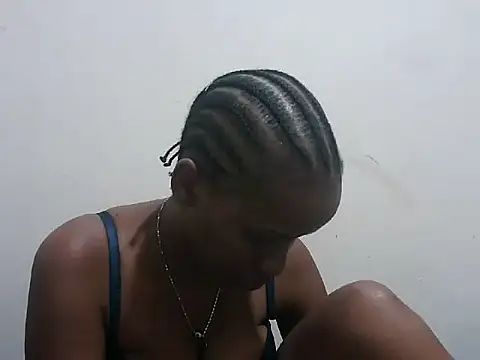 prettybeee's cam snapshot