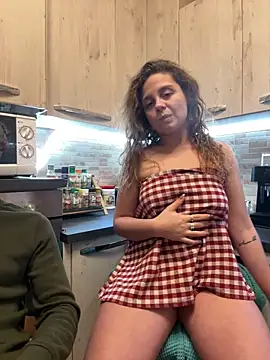 ItalianiMuli's cam snapshot