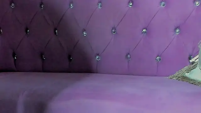 Peachie99's cam snapshot